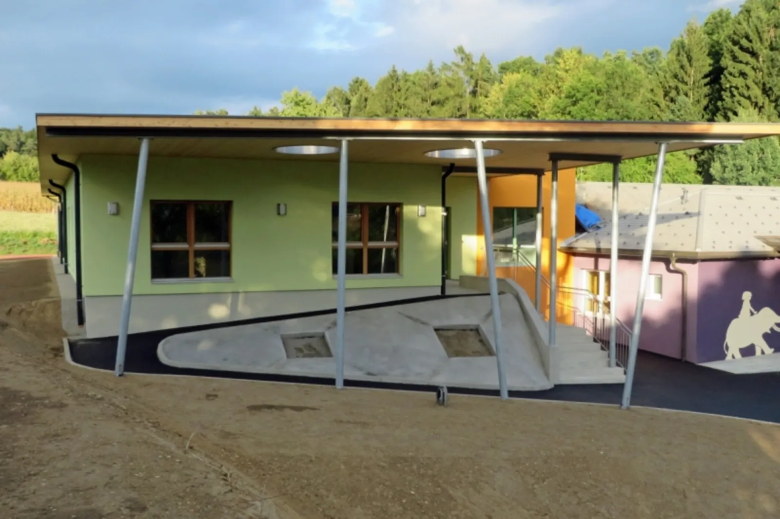 Hammerl-Baumeister-Steiermark-Referenz-oeffentliche-Bauten-Kinderkrippe-Kaindorf-2