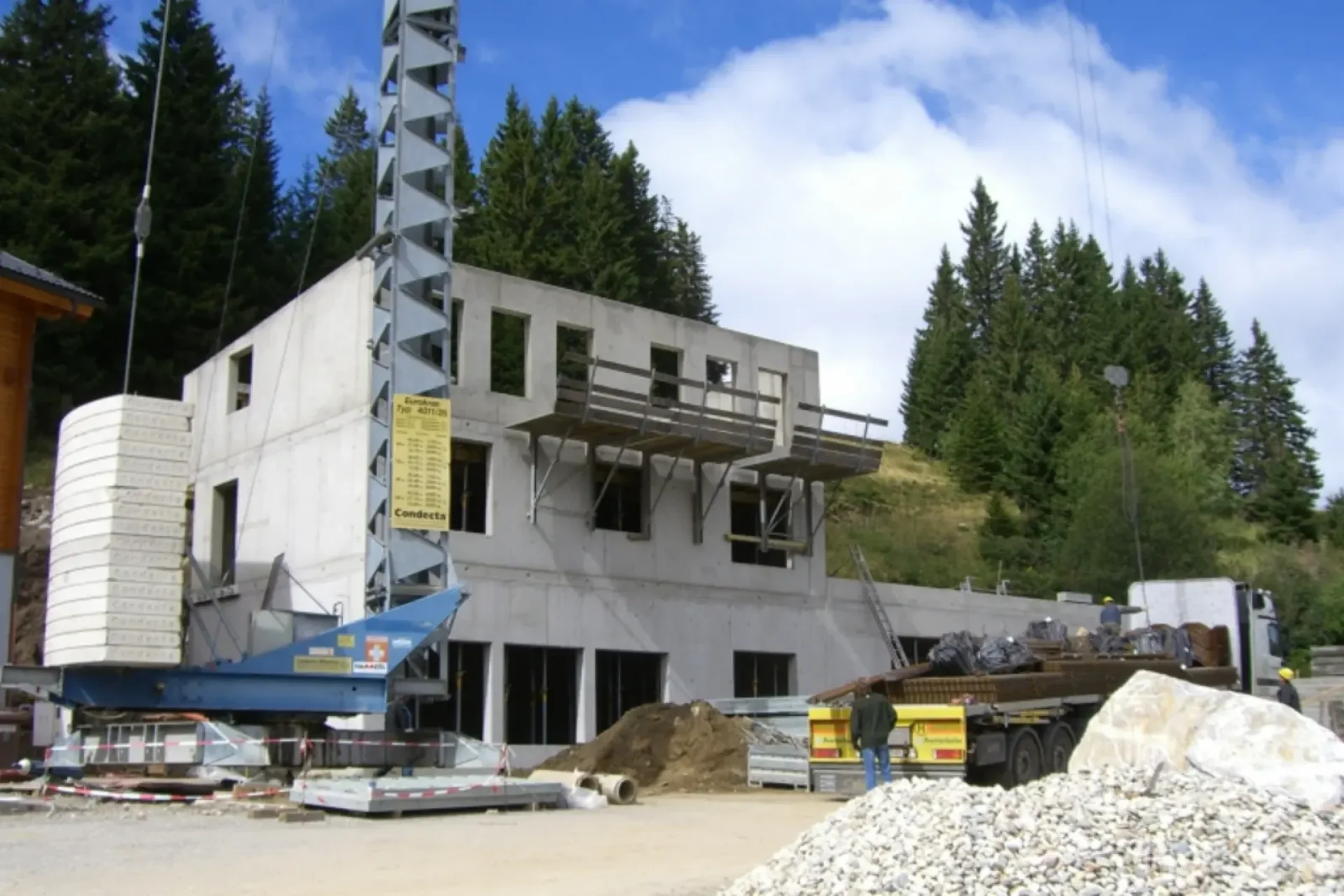 Hammerl-Baumeister-Referenz-Gewerbebauten-Tiefbau