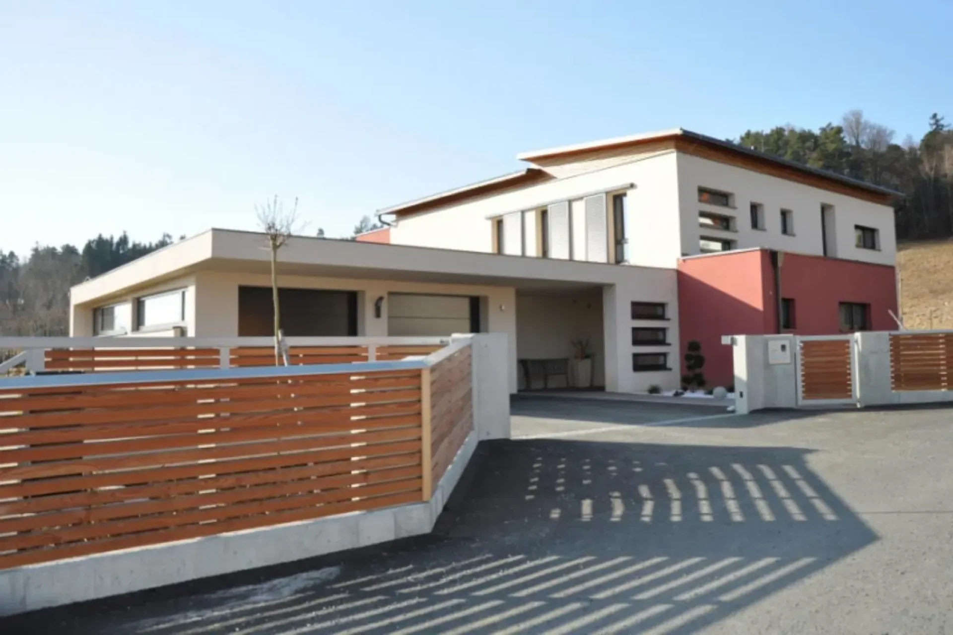 Hammerl-Baumeister-Steiermark-Aussenanlage-Wohnbau-EFH-Lafnitz