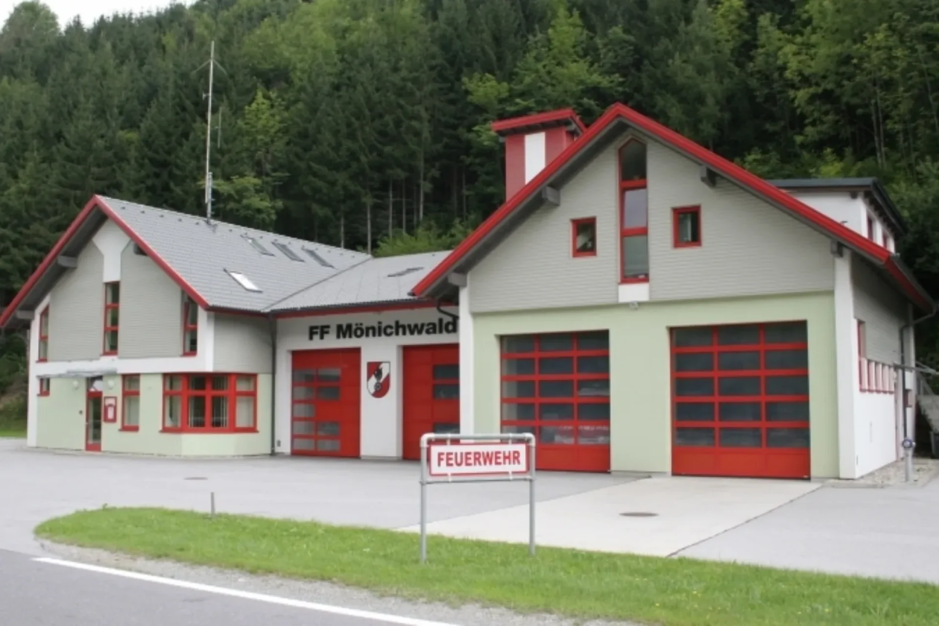 Hammerl-Baumeister-Steiermark-Referenz-Oeffentliche-Bauten-FF-Moenichwald